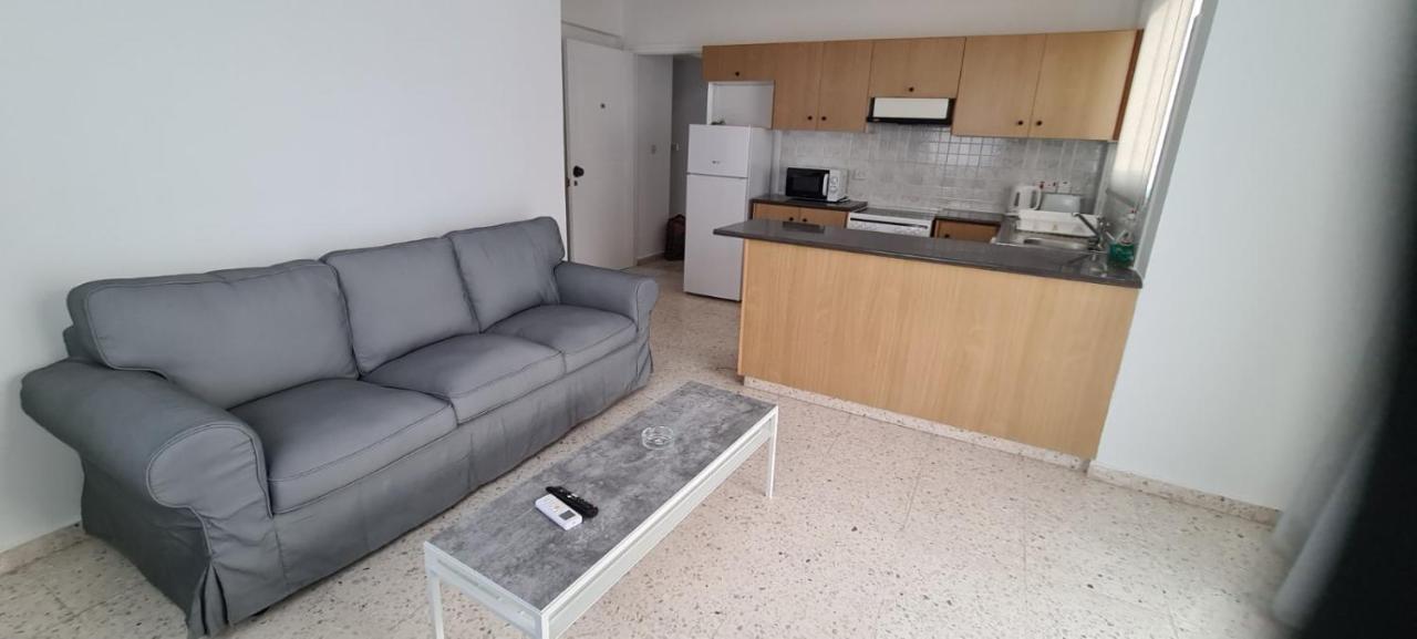 Latchi Area Apartments エクステリア 写真