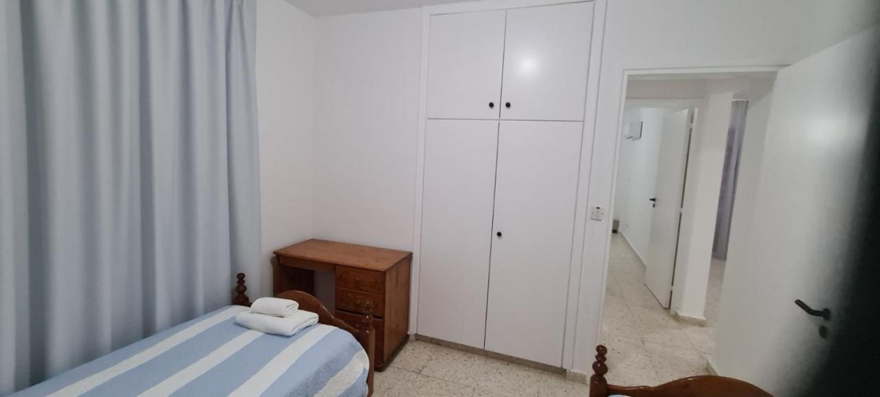 Latchi Area Apartments エクステリア 写真