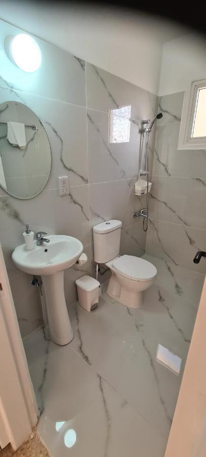 Latchi Area Apartments エクステリア 写真